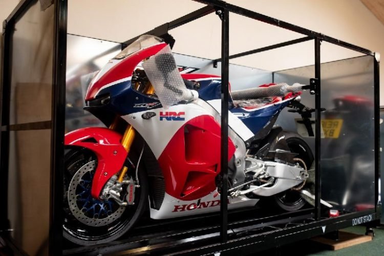 Motor Lelang Termahal, Honda RC213VS Tembus 3,5 Miliar