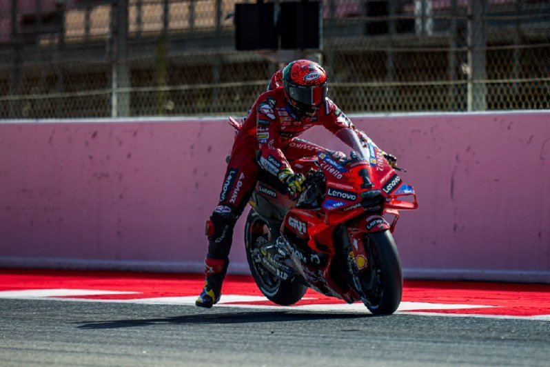 MotoGP Catalunya 2024 Dimenangkan Francesco Bagnaia - jurnalbikers.com