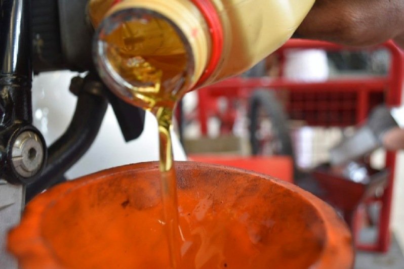 Efek Gunakan Oli Palsu - jurnalbikers.com