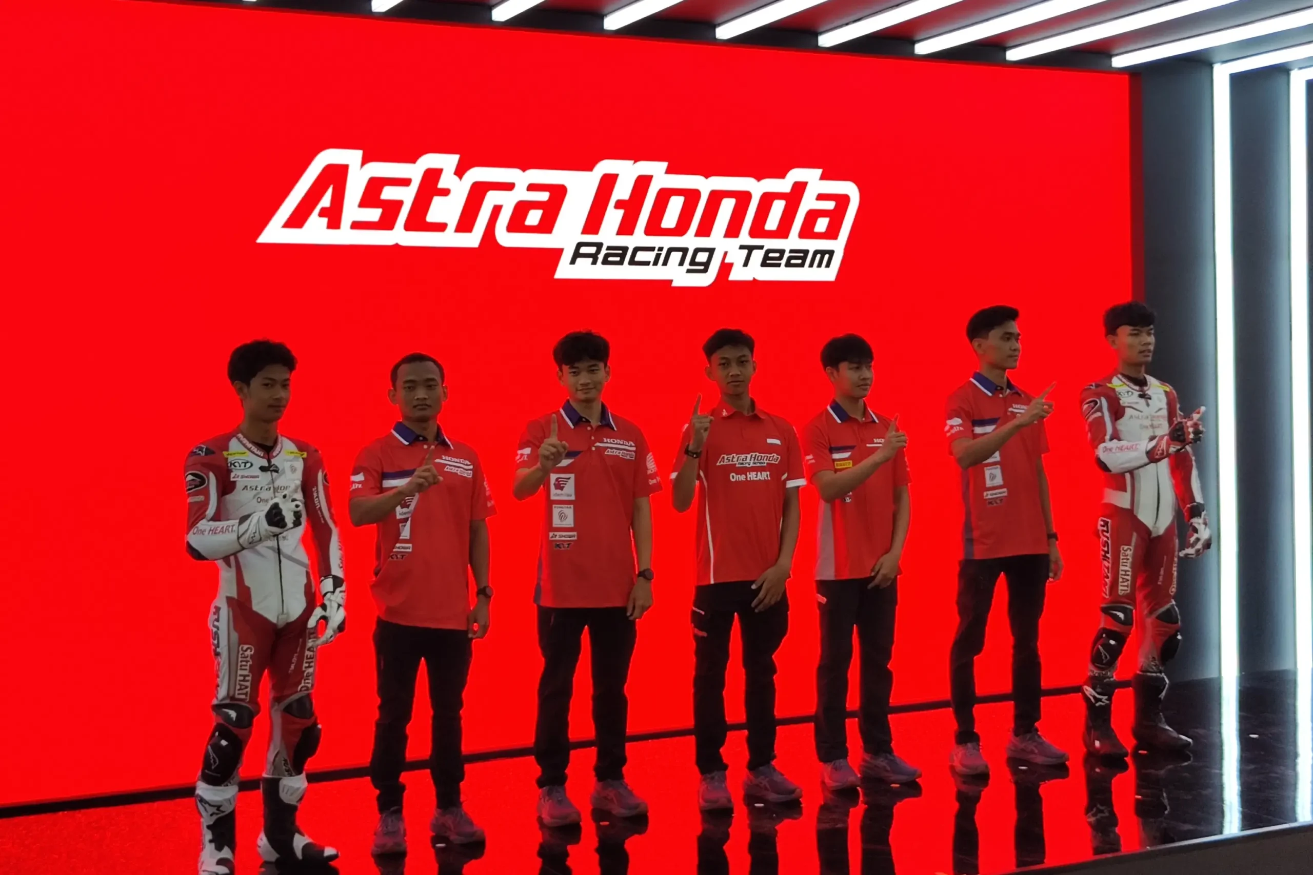 Astra Honda Racing Team 2026 - jurnalbikers.com